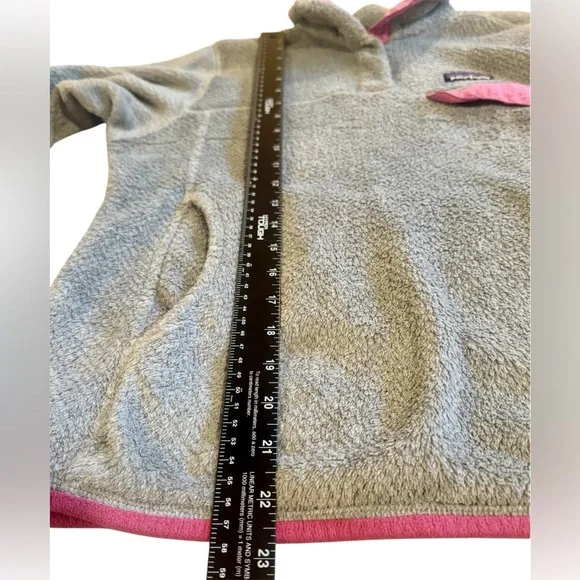 Patagonia Ladies’ S Fleece Jacket in  Lt. Gray and Pink (note flaws) 2 for $30 - Picture 11 of 11